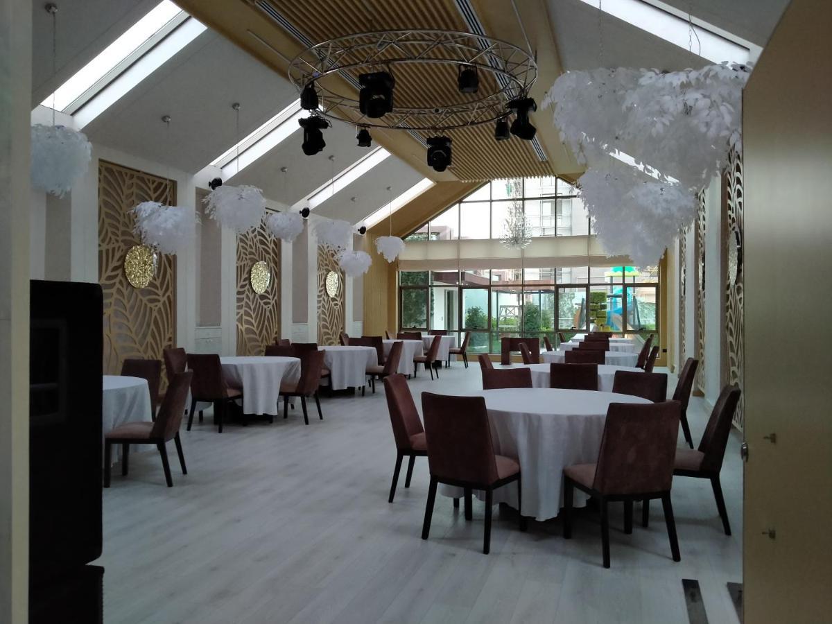 Badam D'Art Boutique Hotel Bakoe Buitenkant foto