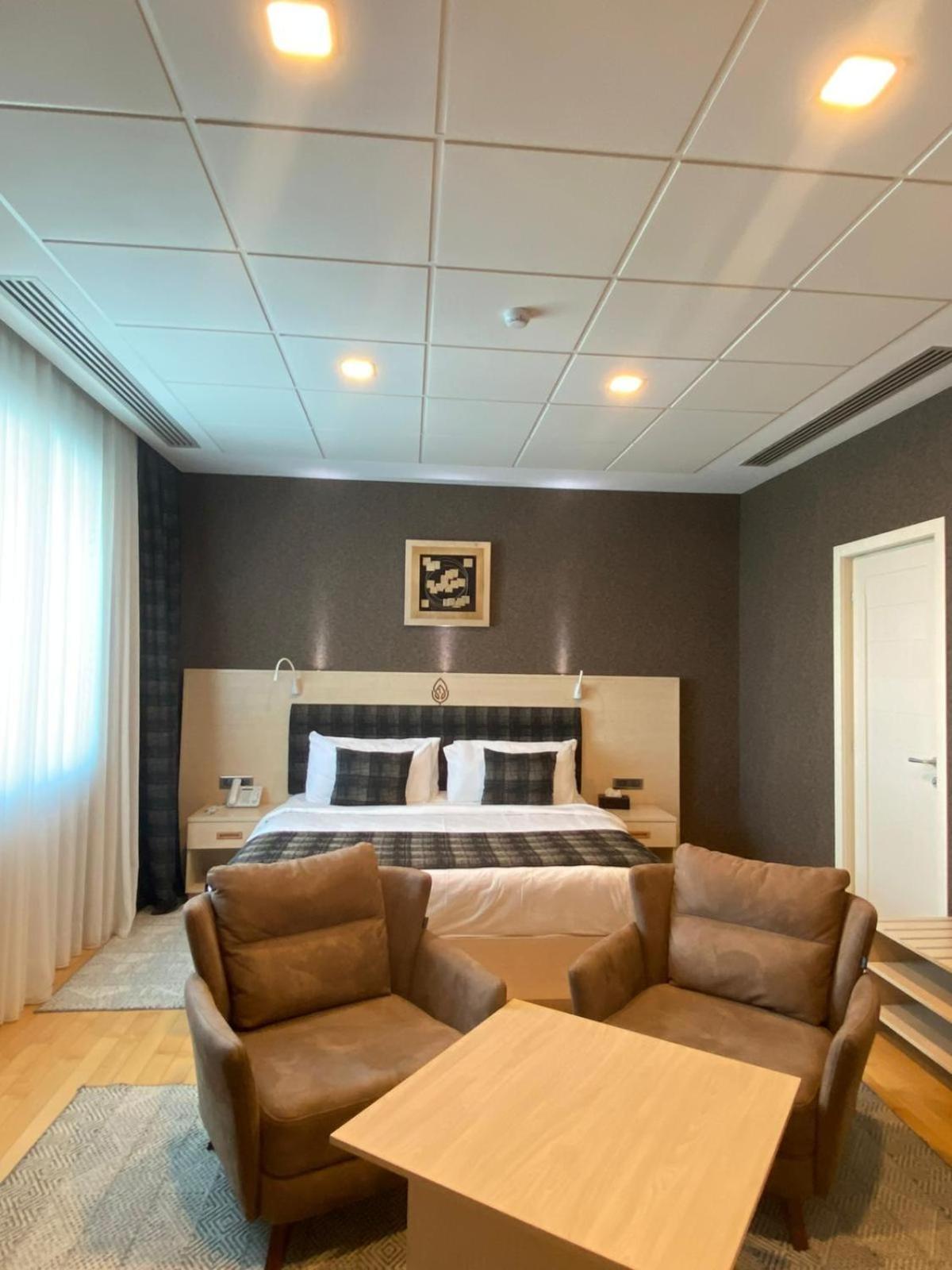 Badam D'Art Boutique Hotel Bakoe Buitenkant foto