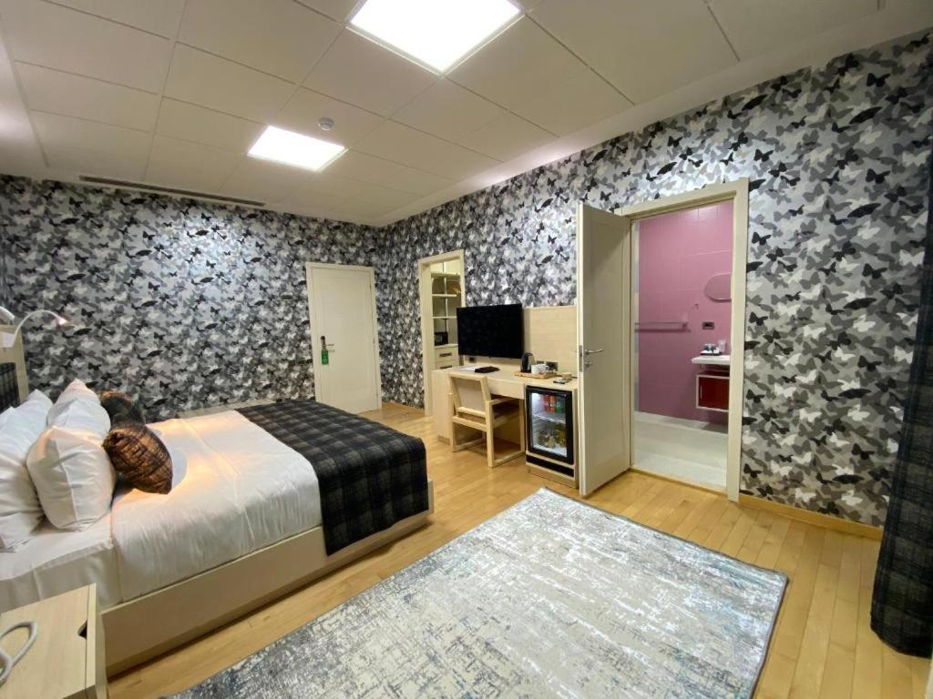 Badam D'Art Boutique Hotel Bakoe Buitenkant foto